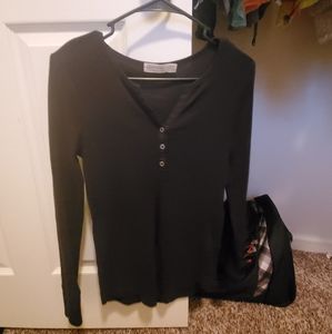 Black shirt